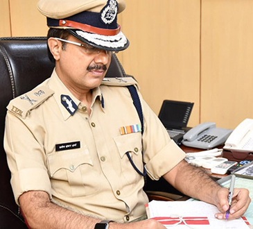 Experienced IPS OFFICER Specializing In Security Solutions